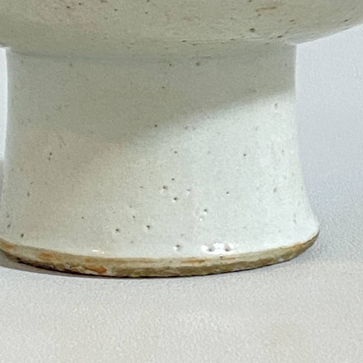 李朝 | 朝鮮古美術 朝鮮美術 重430g・李朝台皿・李 径14cm 白磁台皿