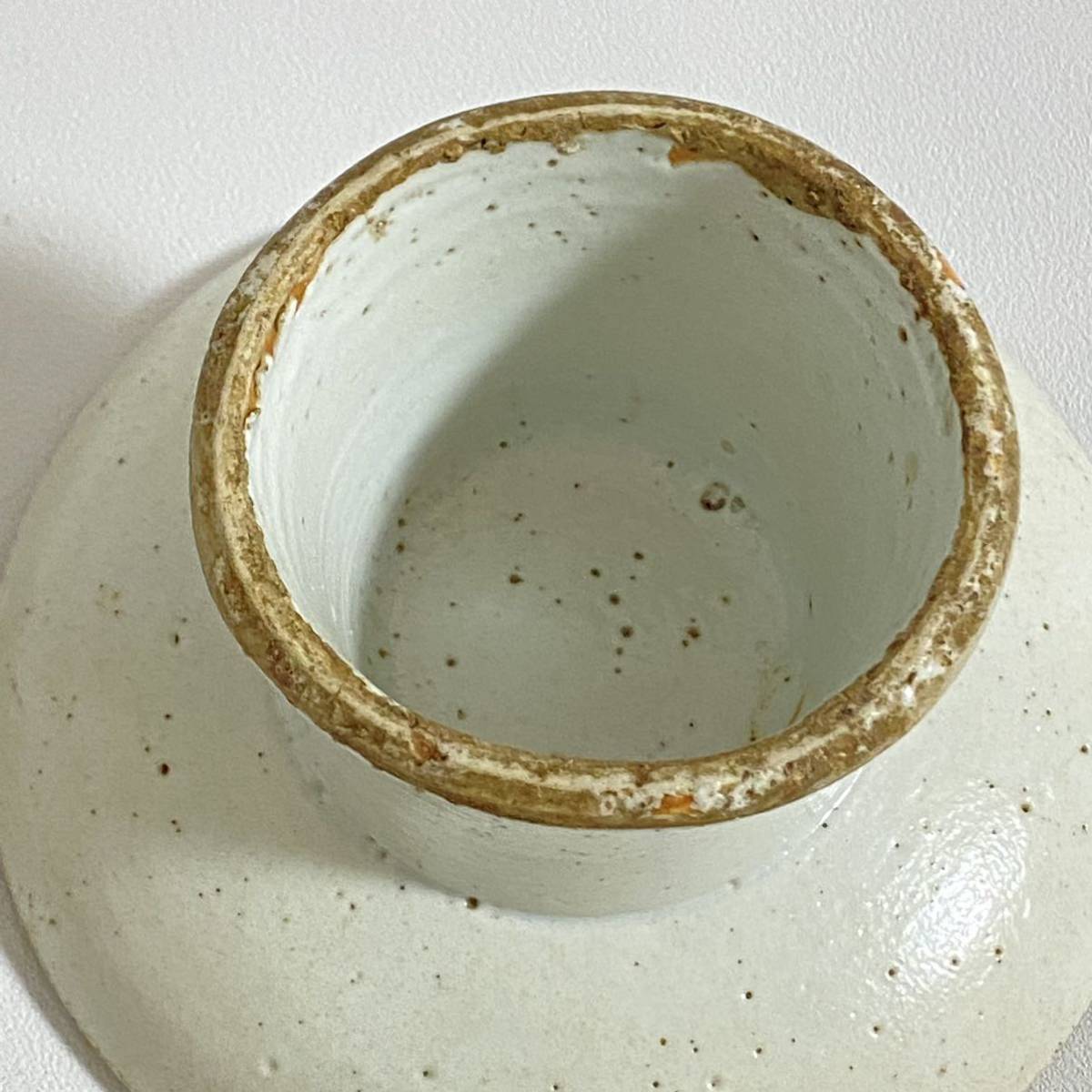 李朝 | 朝鮮古美術 朝鮮美術 重430g・李朝台皿・李 径14cm 白磁台皿