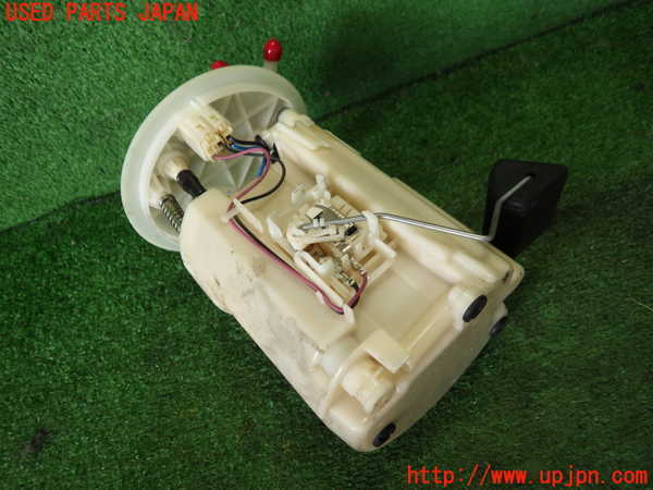 2UPJ-77972510]レガシィ ワゴン(BP5)燃料ポンプ 中古_2