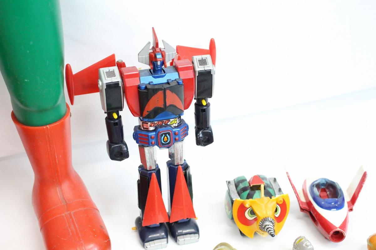 行董】希少品多数 昭和レトロソフビ 超合金まとめ 仮面ライダーV3 