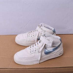 Nike キャンバスのヤフオク の相場 価格を見る ヤフオク のnike キャンバスのオークション売買情報は57件が掲載されています