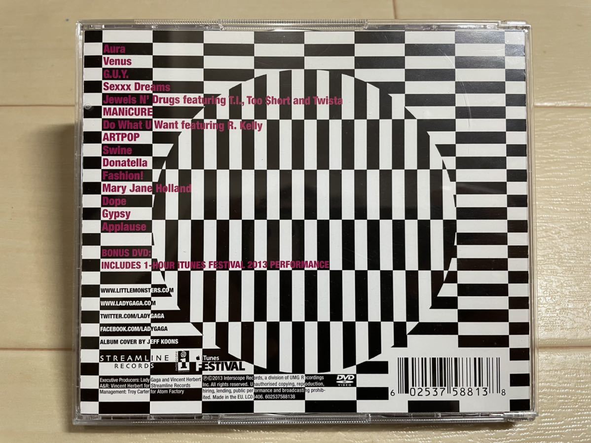 レディー・ガガ ] 直筆サイン入りCD・Lady Gaga(L)｜売買された