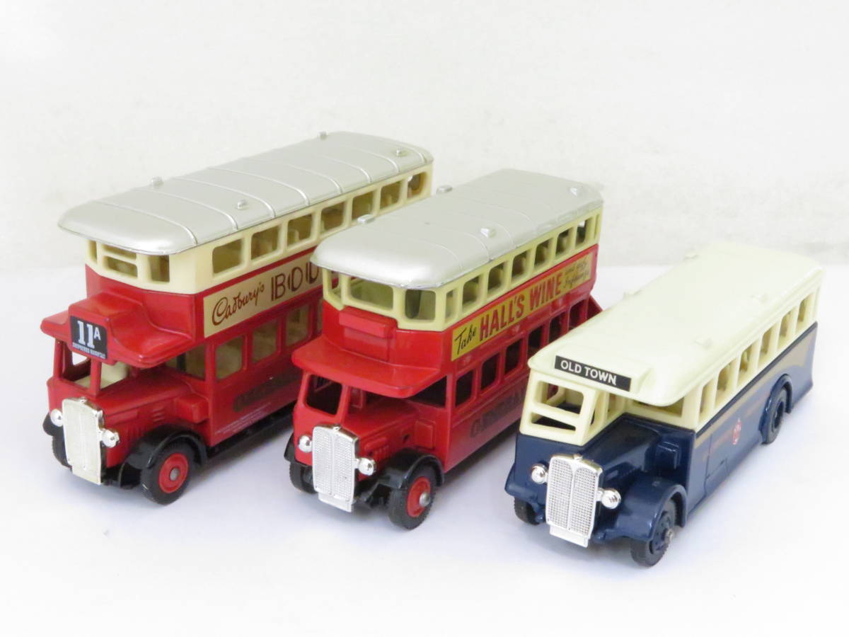 Days Gone シングル ダブルデッカーバス General 箱無 3台 約9cm イギリス製 ニクレ 商用車 公用車 売買されたオークション情報 Yahooの商品情報をアーカイブ公開 オークファン Aucfan Com