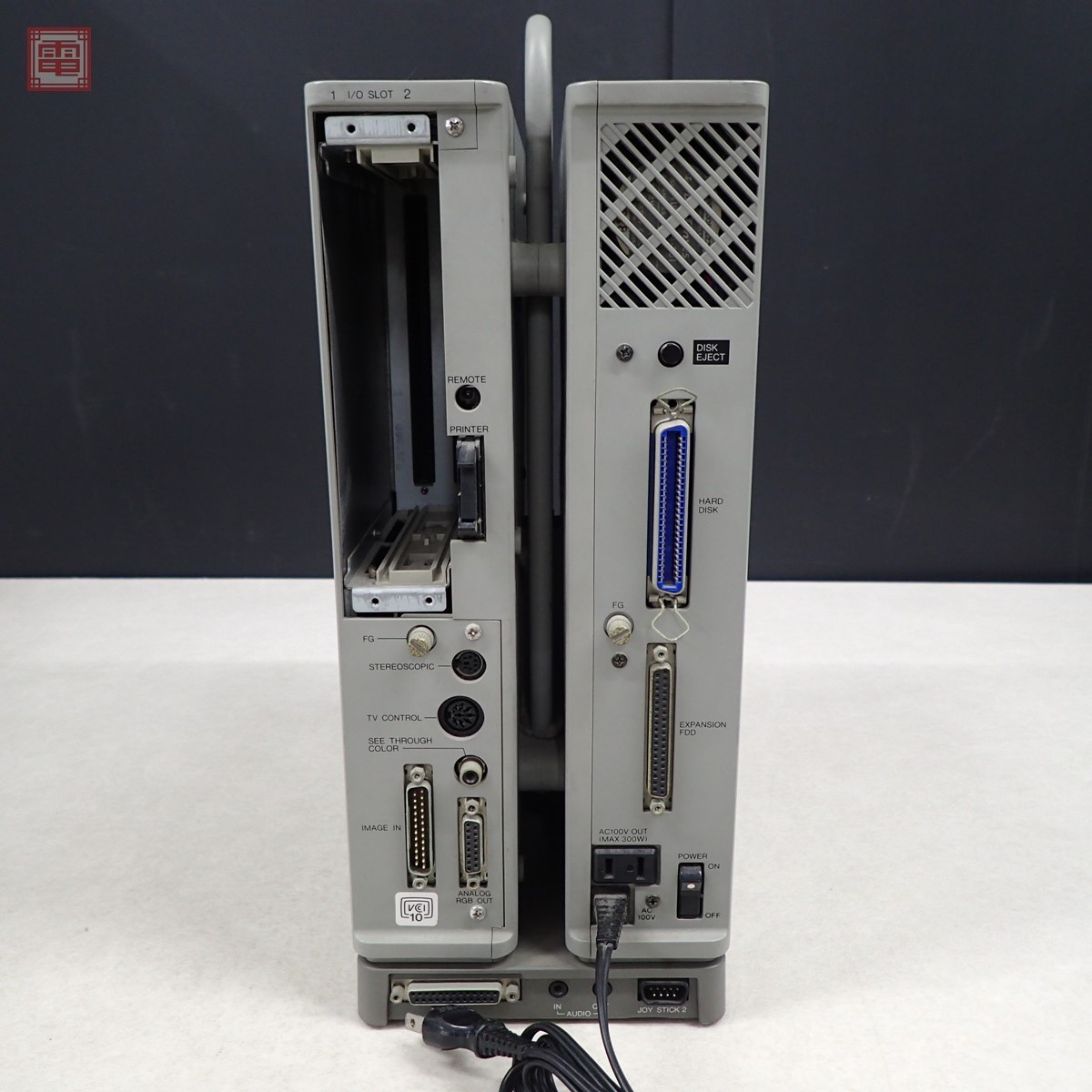 SHARP Yahoo!オークション 初代 x68000 通電O パーツ取り SHARP X68000 