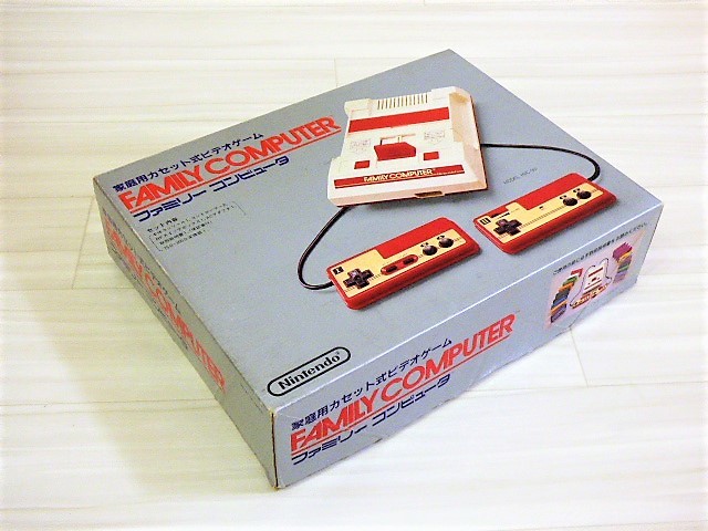 12．新品同様コレクション！FFマークなし☆ファミコン本体 箱 