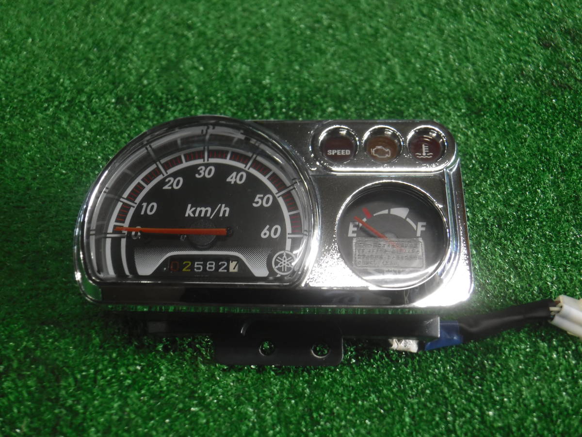 Yamaha Vox Sa52j 純正 スピードメーター メッキ 走行距離257 燃料計付 不動車のため動作未確認 ジャンク ヤマハ用 売買されたオークション情報 Yahooの商品情報をアーカイブ公開 オークファン Aucfan Com