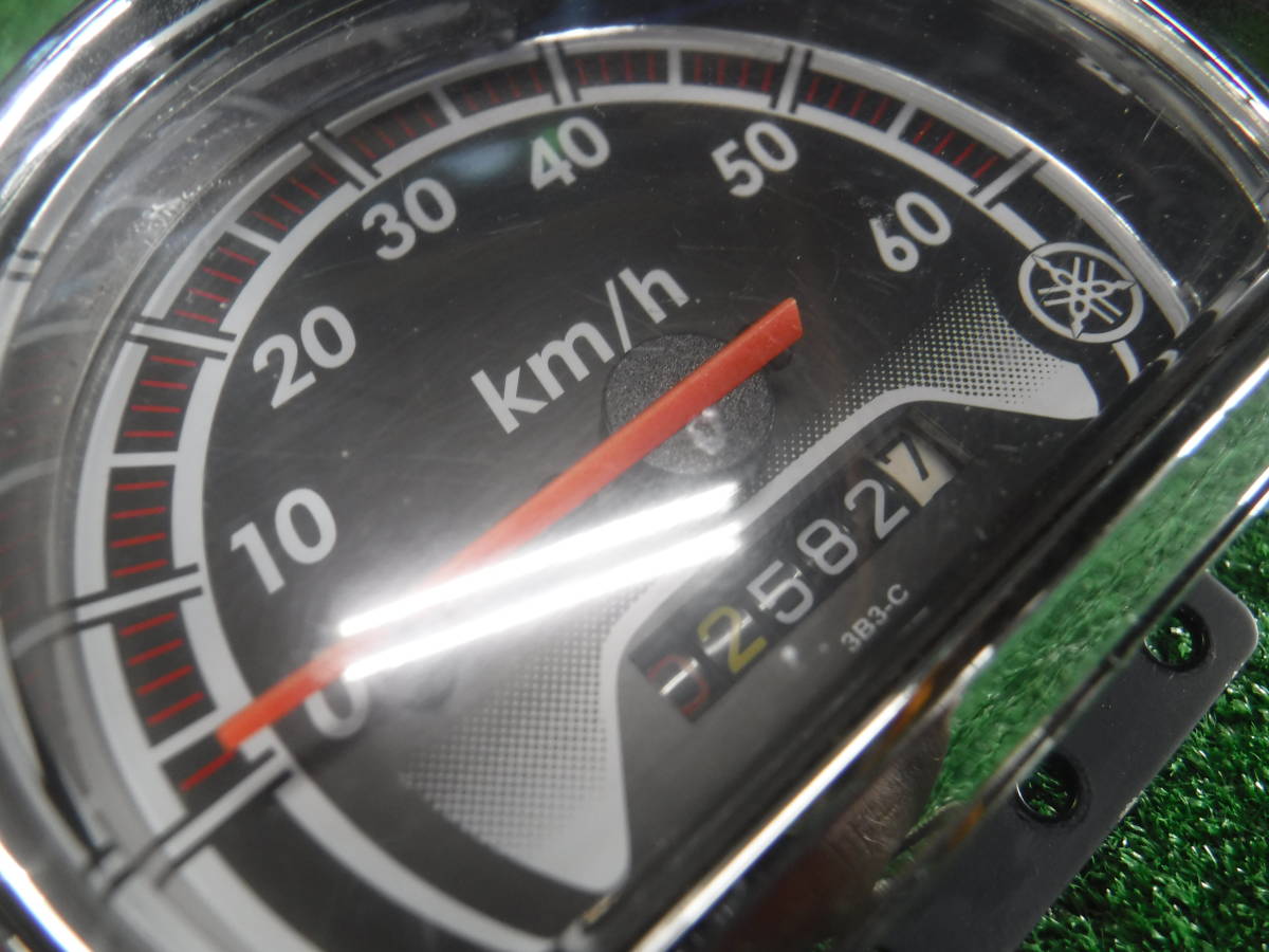 Yamaha Vox Sa52j 純正 スピードメーター メッキ 走行距離257 燃料計付 不動車のため動作未確認 ジャンク ヤマハ用 売買されたオークション情報 Yahooの商品情報をアーカイブ公開 オークファン Aucfan Com