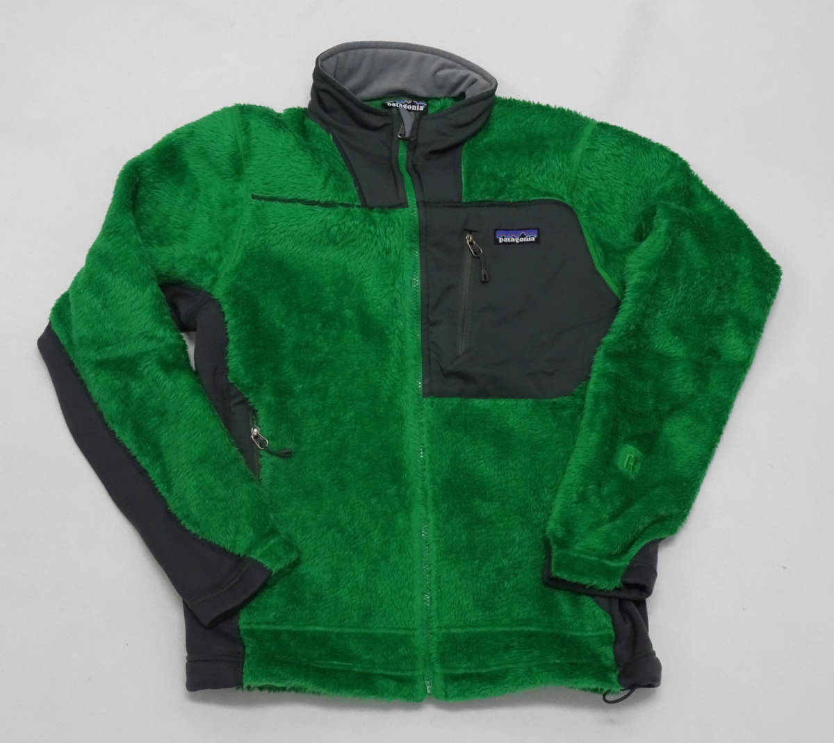 Patagonia パタゴニア R2ジャケット 緑色 ジップアップ SizeS(Sサイズ)｜売買されたオークション情報、yahooの商品情報をアーカイブ公開 - オークファン 男性用