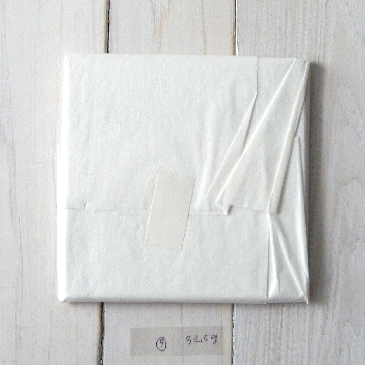 日本画材 07 純金箔 1号 100枚 純金箔 金箔 工芸用 漆絵