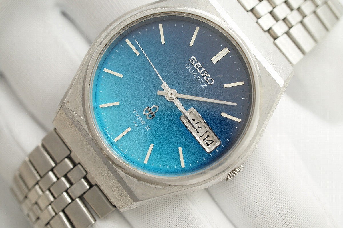 SEIKO セイコー タイプ2 グラデーション文字盤 稼働品　電池交換済み SEIKO セイコー タイプ2 グラデーション文字盤 稼働品電池交換済み