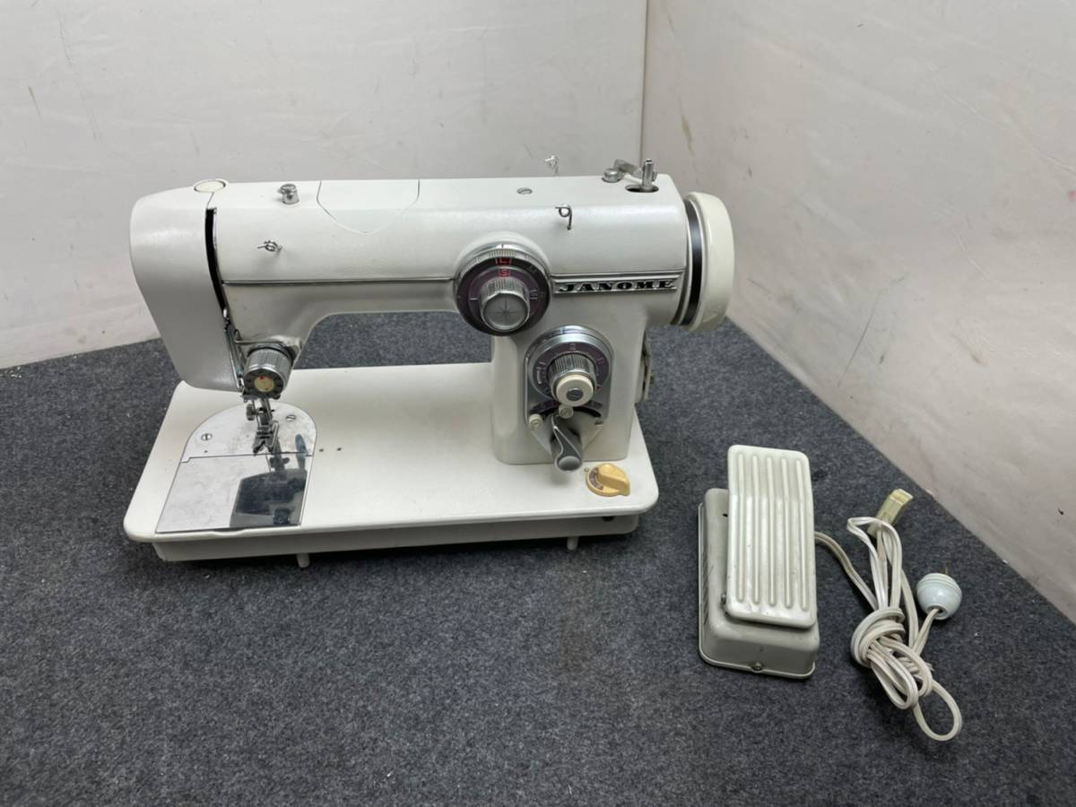1-21【1円スタート】 JANOME ジャノメ ジャノメミシン MODEL 672