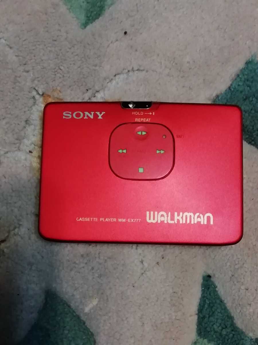 SONY ソニー カセットウォークマン WM-EX777 レッド 【公式通販】