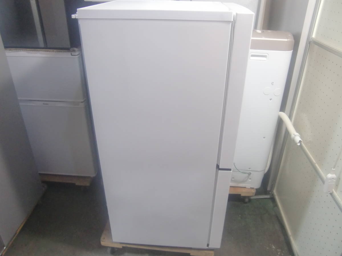 ハイセンス 冷蔵庫 : 右開き130L 2ドアノンフロン冷蔵庫 2ドア冷凍冷蔵庫 130の通販 HR-D1301 130L Hisense(ハイセンス) ホワイト色 2ﾄﾞｱ 2016年 2022年製 Hisense 250.9L