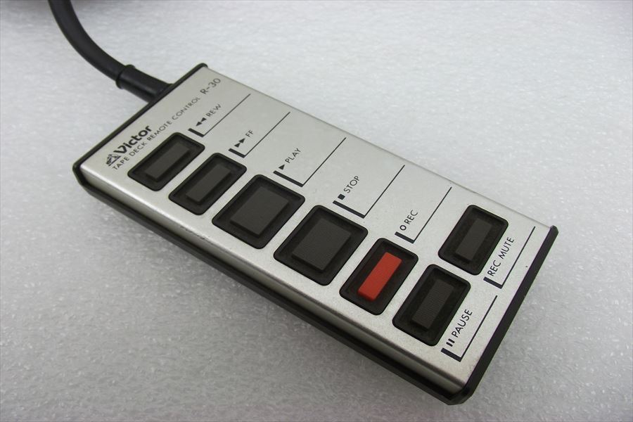▽ Victor ビクター R-30 カセットデッキリモコン 中古 現状品