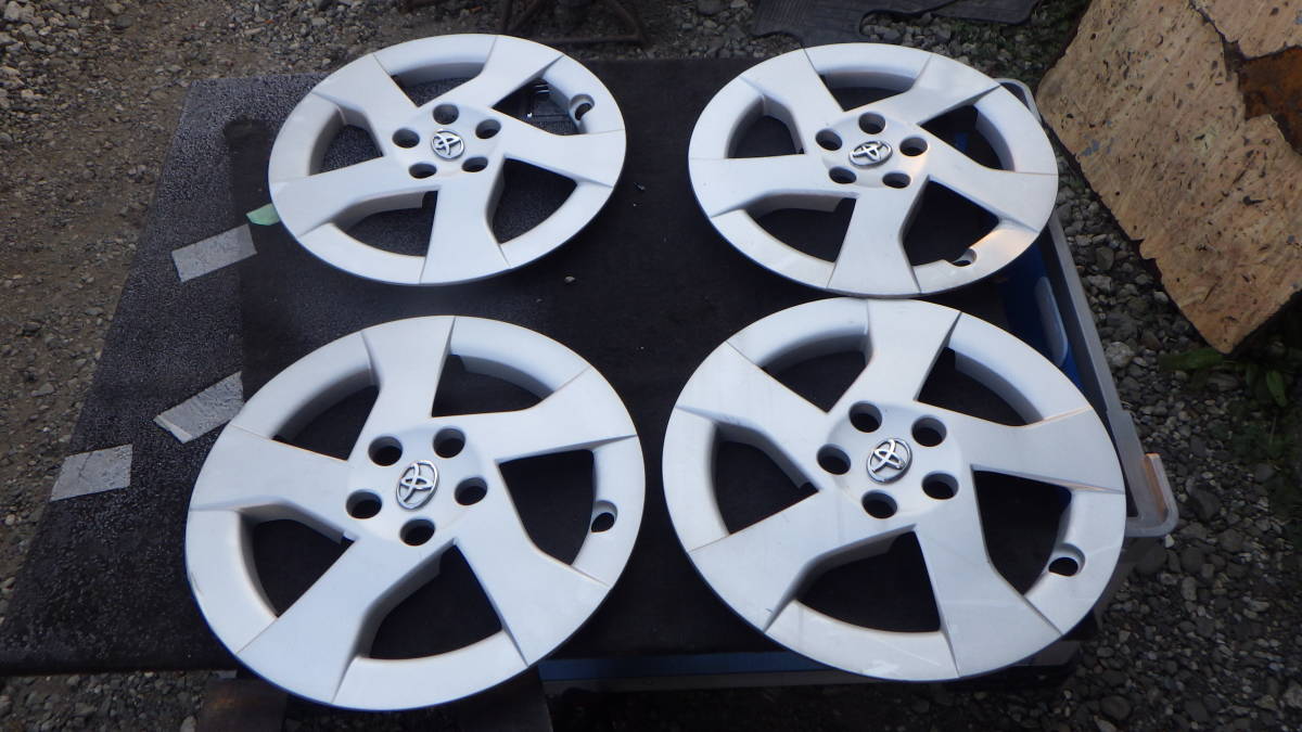 純正 TOYOTA トヨタ プリウス 30 ホイールキャップ ホイールカバー 4