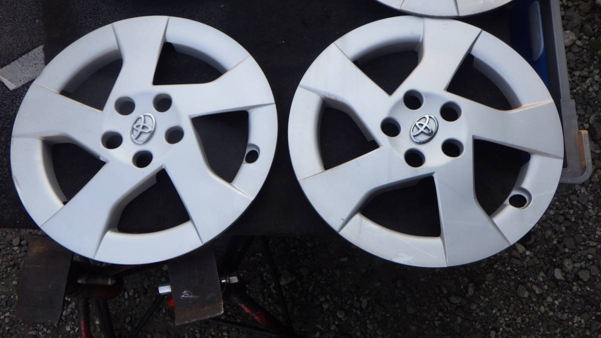 純正 TOYOTA トヨタ プリウス 30 ホイールキャップ ホイールカバー 4