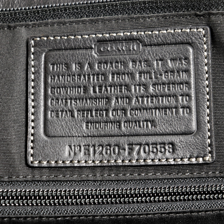 相場価格￥88，560- 正規品 美品 COACH コーチ F70558 ヘリテージウェブ 牛革レザー フォルド オーバー トートバッグ ブラック 黒 コーチ バッグ | コーチの買取相場は安い？高く売るためのおすすめの方法とは コーチのバッグ最新相場情報F58849｜マーケットトートの買取 値上げ情報｜価格改定の背景、影響、そして