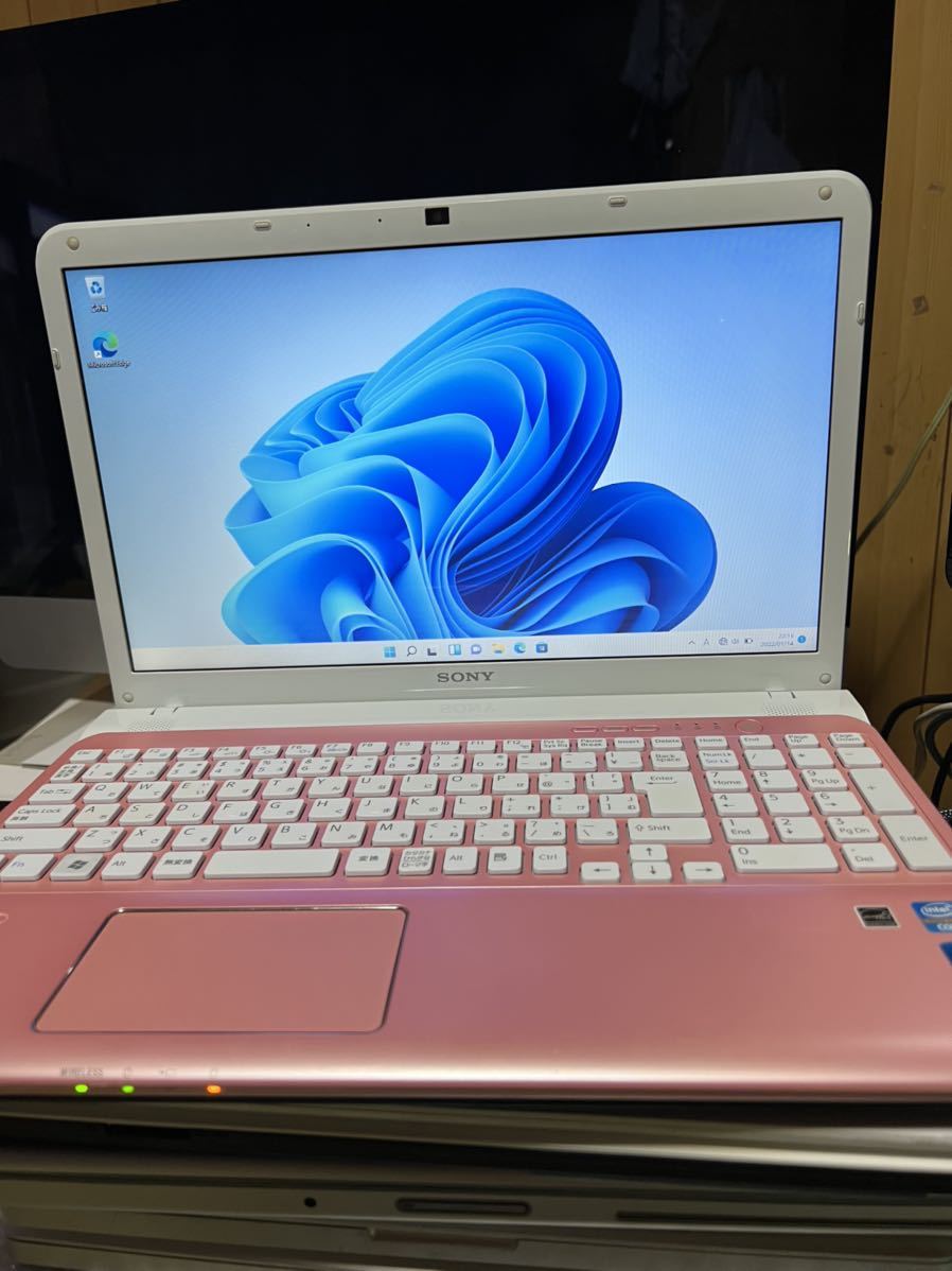  SONY VAIO Core i5 ジャンク品古い機種なの 保証は有りませんが動作確認出来ました写真 の判断をお願い致します NC NR(15インチ～)｜売買されたオークション情報、yahooの商品情報をアーカイブ公 ソニー