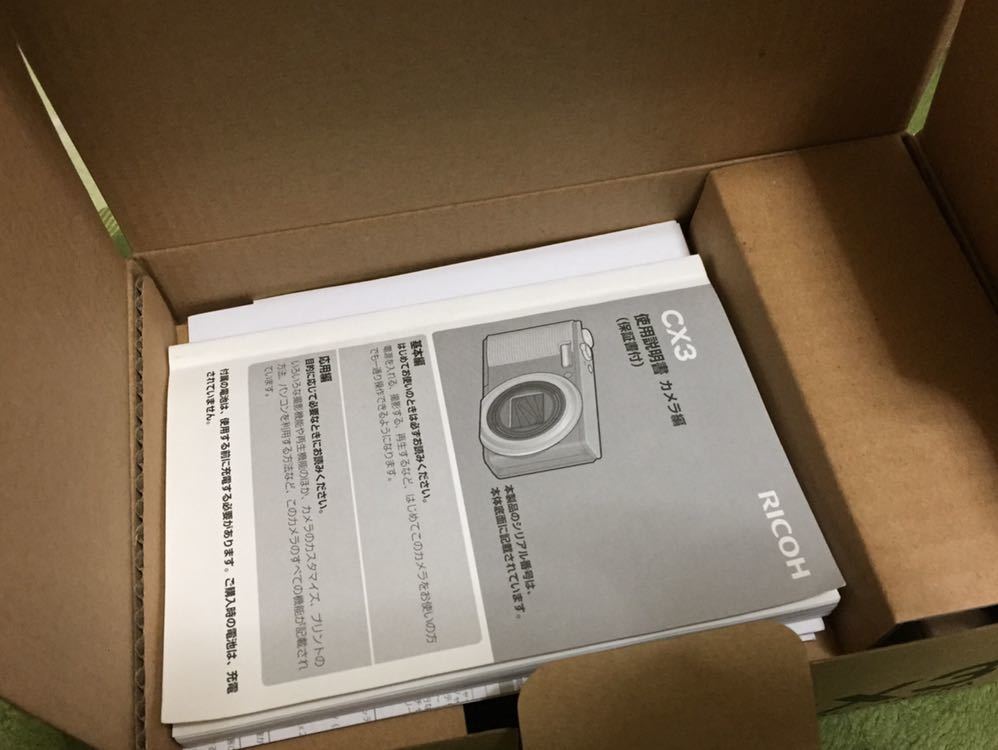 RICOH CX3ストラップのみ欠品。 RICOH CX3 デジタルカメラ ケース付き