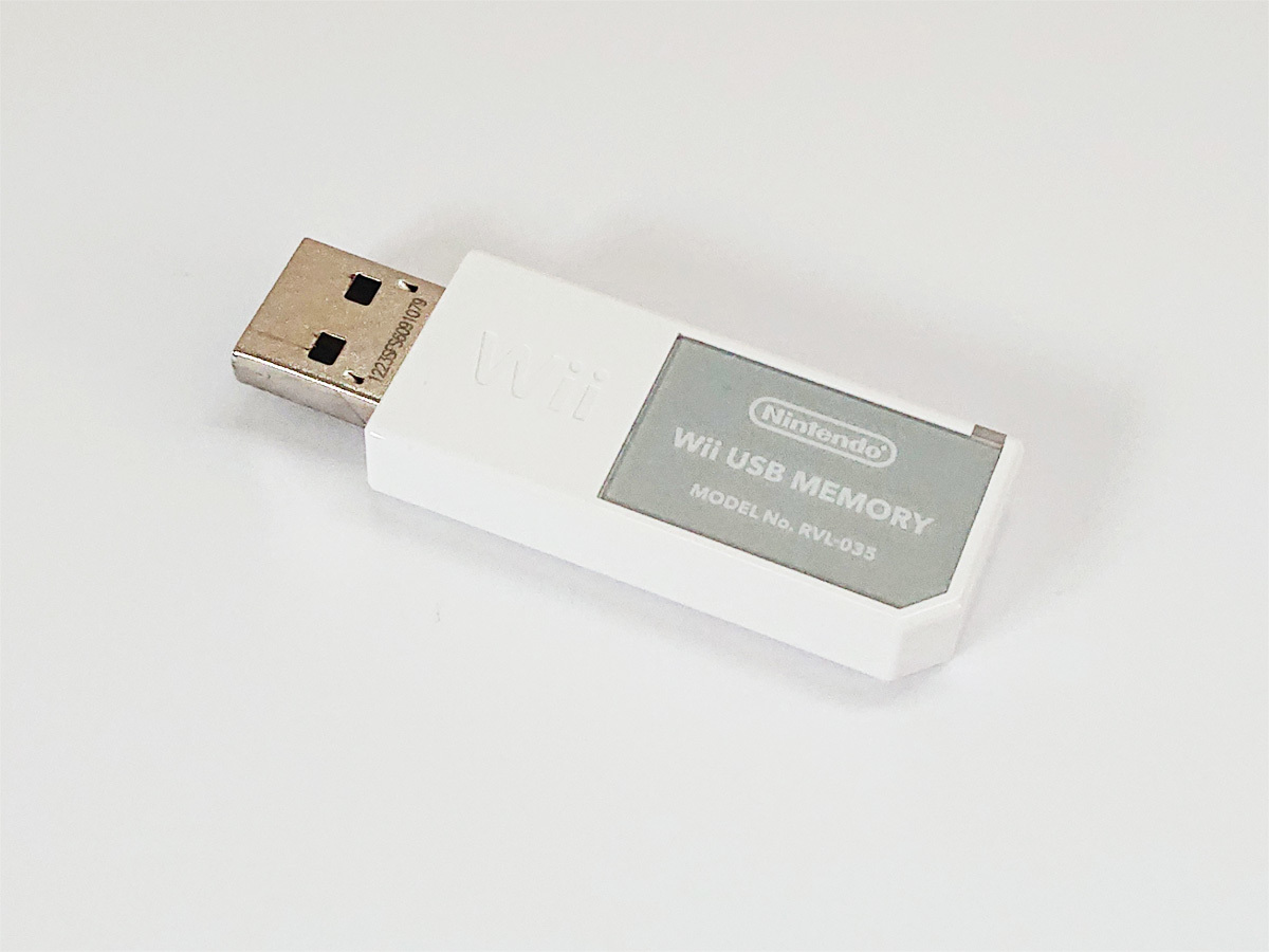 Wii USBメモリー 16GB RVL-035 任天堂 Wii Nintendo ドラクエ 4515778007435 ...