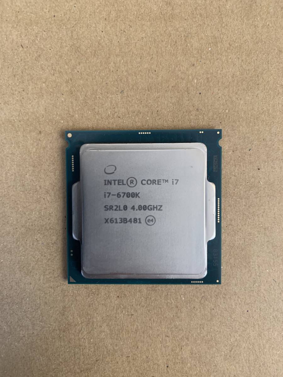 Slot1 Intel Pentium III 1.0GHz 1000/256/133 1.7V S1 SL4BS 1000MHz