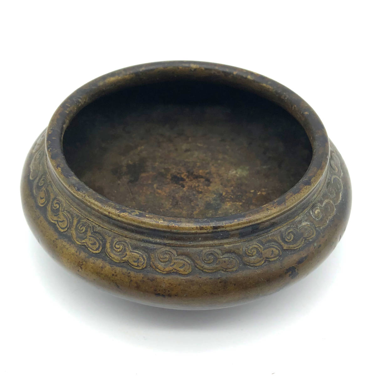 H01052 大明宣徳年製 香炉 骨董品 美術品 中国 明時代 工芸品 H01052 大明宣徳年製 香炉 骨董品 美術品 中国 明時代 工芸品