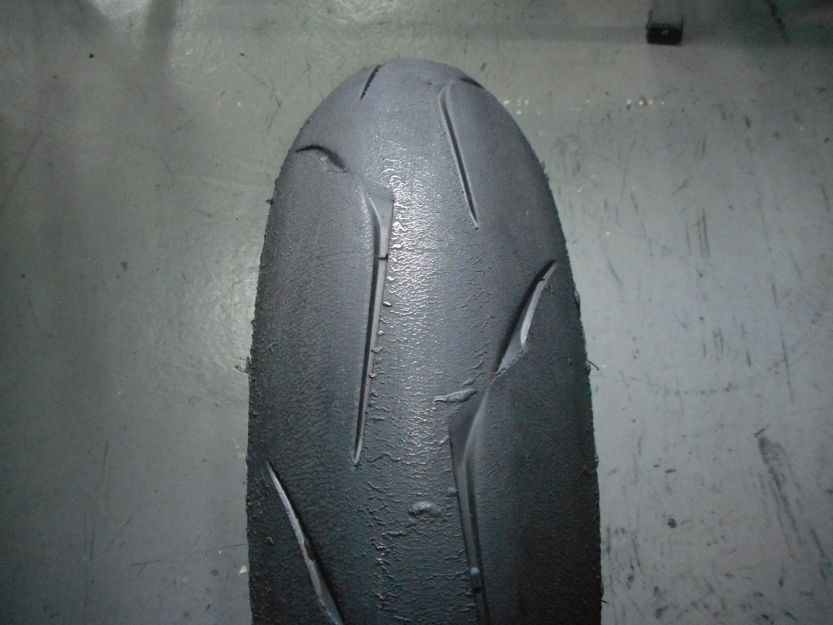 ブリヂストン◎R10. 190/55ZR17. TR022:22015 パーツ 自動車、オートバイ