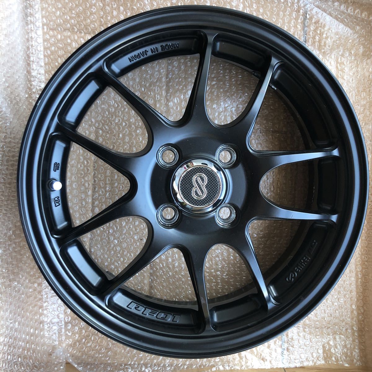 エンケイPF01 15インチ5J＋45PCD100 4H 1本のみ