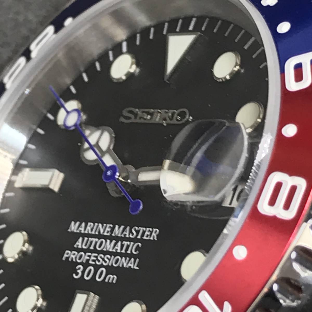 SEIKO MOD NH35 青針 ペプシGMT ブラックホワイトインデックス文字盤 