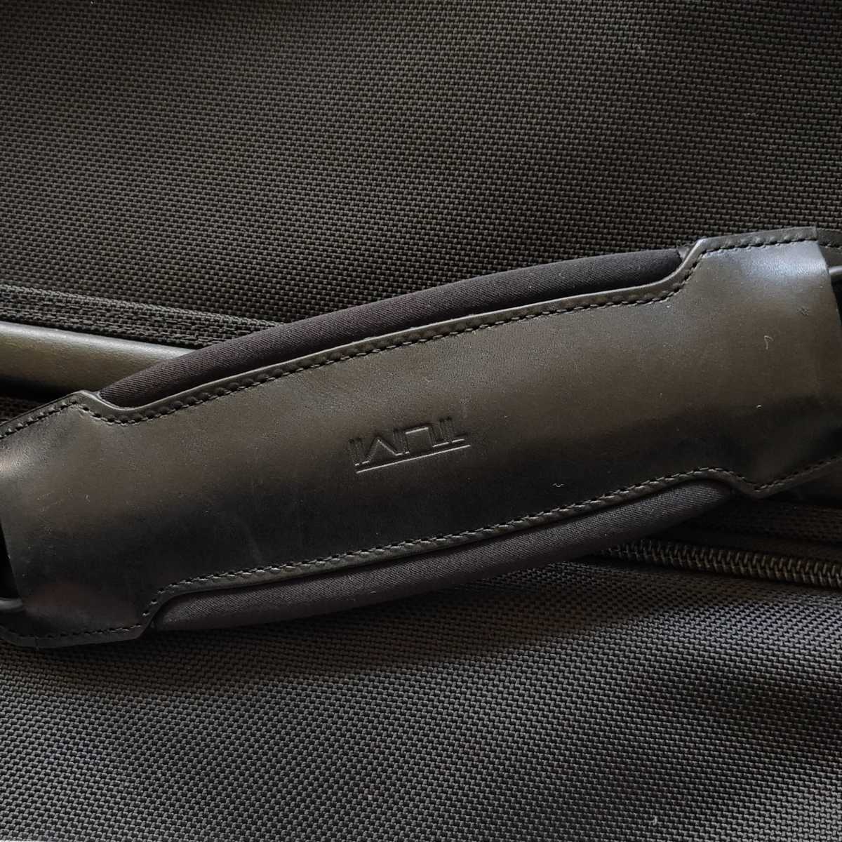 TUMI テュミ ガーメントバッグ 22133D4 ALPHA TRI-FOLD CARRY ON