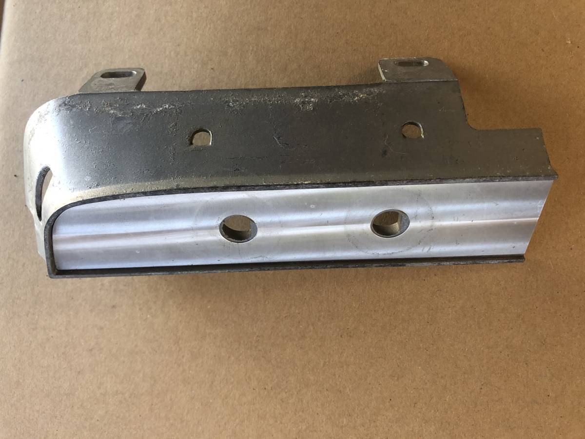 ハコスカ ダッシュボード カバー - 有限会社 スピリット・ガレージ