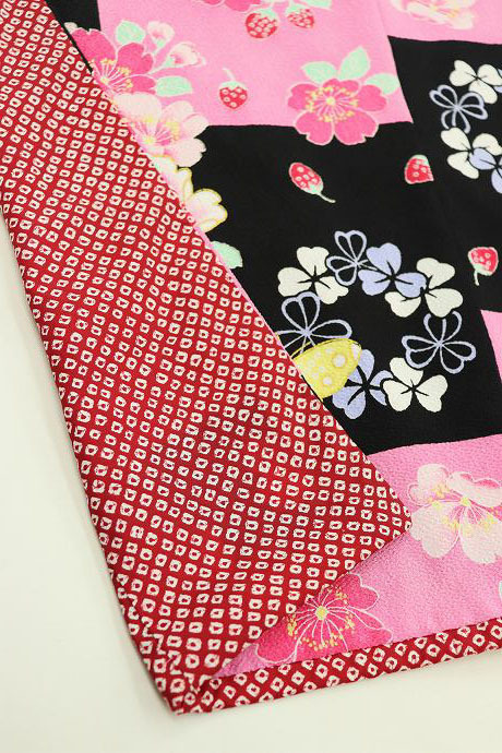 Inagoya ちっちゃな舞妓風 可愛い着物 四つ身 7歳 女の子 化繊 着用可 七五三 花魁 桃の節句v3936my 7歳着物 売買されたオークション情報 Yahooの商品情報をアーカイブ公開 オークファン Aucfan Com