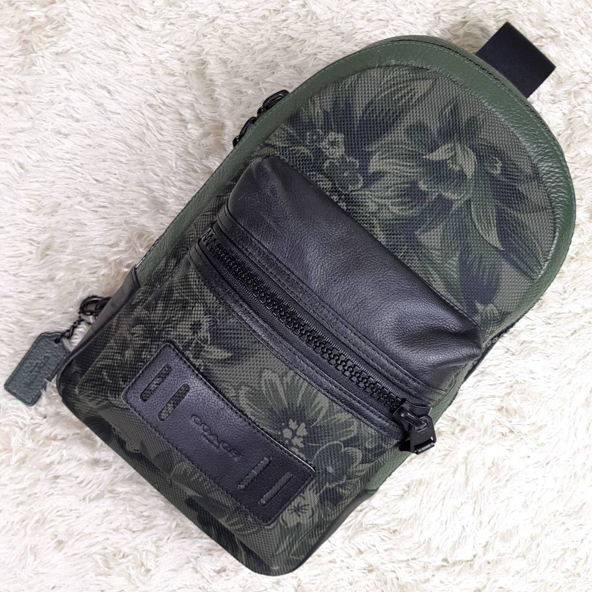 1円 コーチ レザーボディバッグ キャンバス ショルダー 青 ブルー ロゴ ブラウン 茶色 ライン