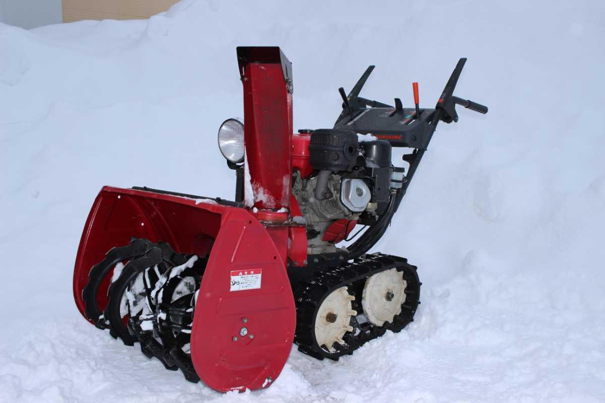  北海道 HS870 出品地より100kmま お届け無料 道内無料お届け ホンダ除雪機 実働 バッテリー交換したて(除雪機)｜売買されたオークション情報、yahooの商品情報をアーカイブ公開 - オークファン 除雪機