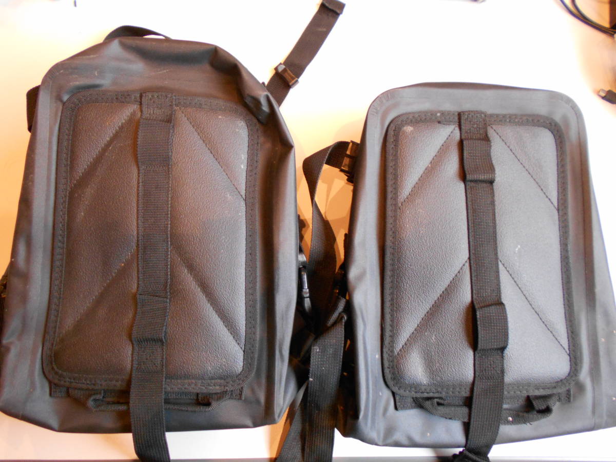 GIVI,クラッシュバーバッグ、エンジンガードバック、便利な一品です 