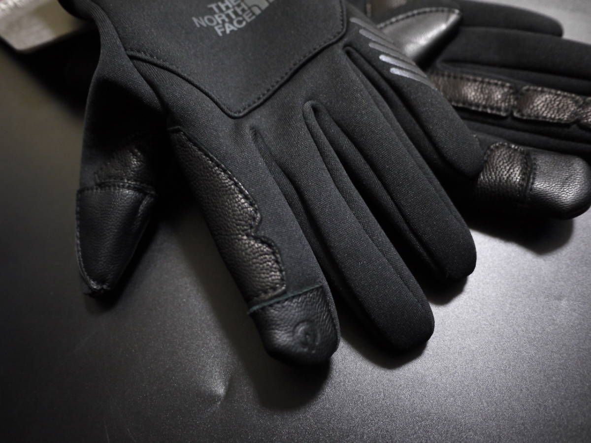 UR POWERED COMMUTR ETIP GLOVE 手袋 