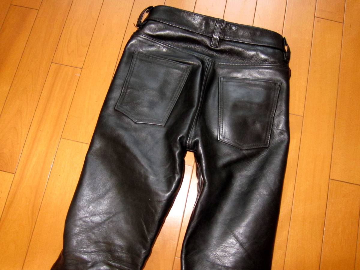 ☆状態のよい一枚☆女性着用可能なブーツカットのバンソンレザーパンツ