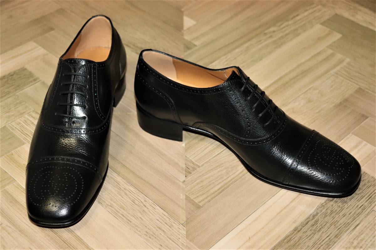 特価即決【未使用】 GUCCI ☆ ストレートチップ ビジネスシューズ (9 