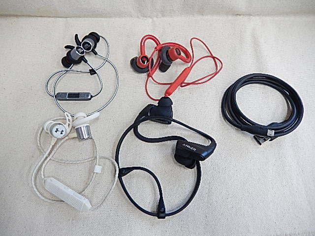  2M032SZ UA JBL Sport Wireless React/Reflect Mini2/Reflect Contour等 ワイヤレスイヤホン Bluetooth 計4点(JBL)｜売買されたオークション情報、yahooの商品情報をアーカイブ公開 - オークファン JBL