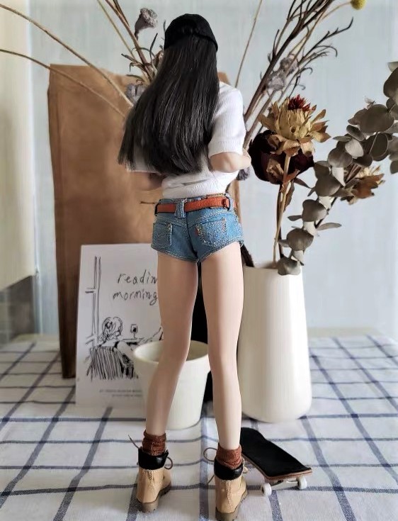 国内発送 1 6 女性フィギュア用 ジーンズ デニム ショートパンツ ベルト付き ホットパンツ ファイセン Tbleague素体対応 クールガール 売買されたオークション情報 Yahooの商品情報をアーカイブ公開 オークファン Aucfan Com
