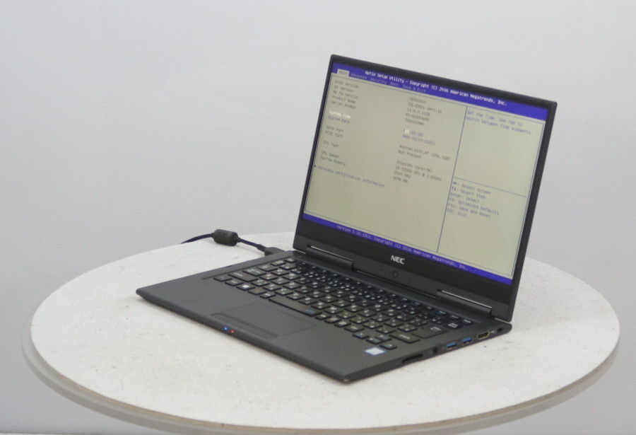 NEC LAVIE Hybrid ZERO PC-HZ550GAB : LaVie - HZ550⁄GAG [13.3型 PC NEC LAVIE Hybrid ZERO PC-HZ550GAB : LaVie - HZ550⁄GAG [13.3型 PC