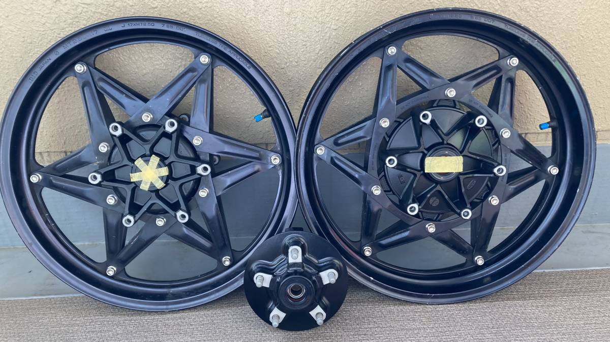  CBR400F NC17 VF400F NC13インテグラ用 ワイドホイールセット(セット)｜売買されたオークション情報、yahooの商品情報をアーカイブ公開 - オークファン ホンダ用