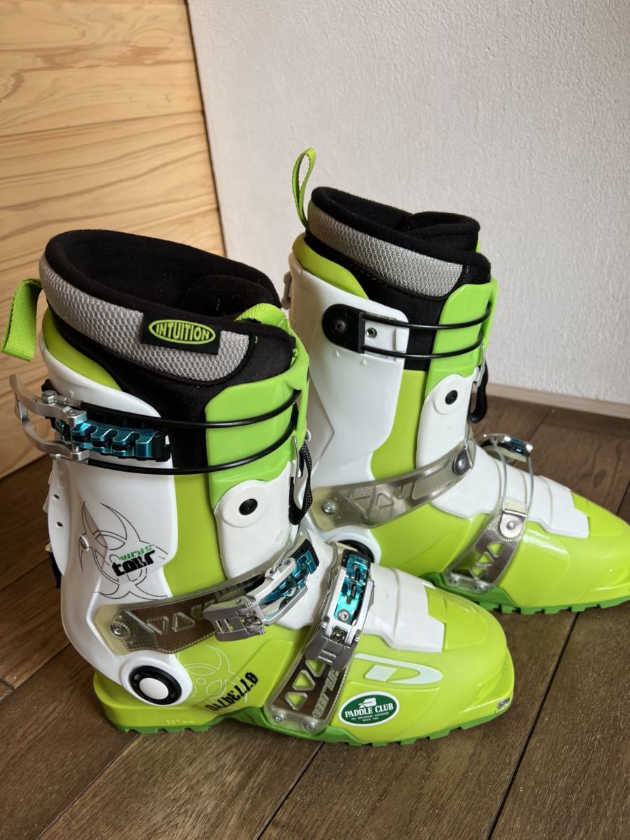 【SALE，爆買い】 DALBELLO VIRUS TOURS ATブーツ 26.5(26.5cm)｜売買されたオークション情報、yahooの商品情報をアーカイブ公開 - オークファン 26.5cm