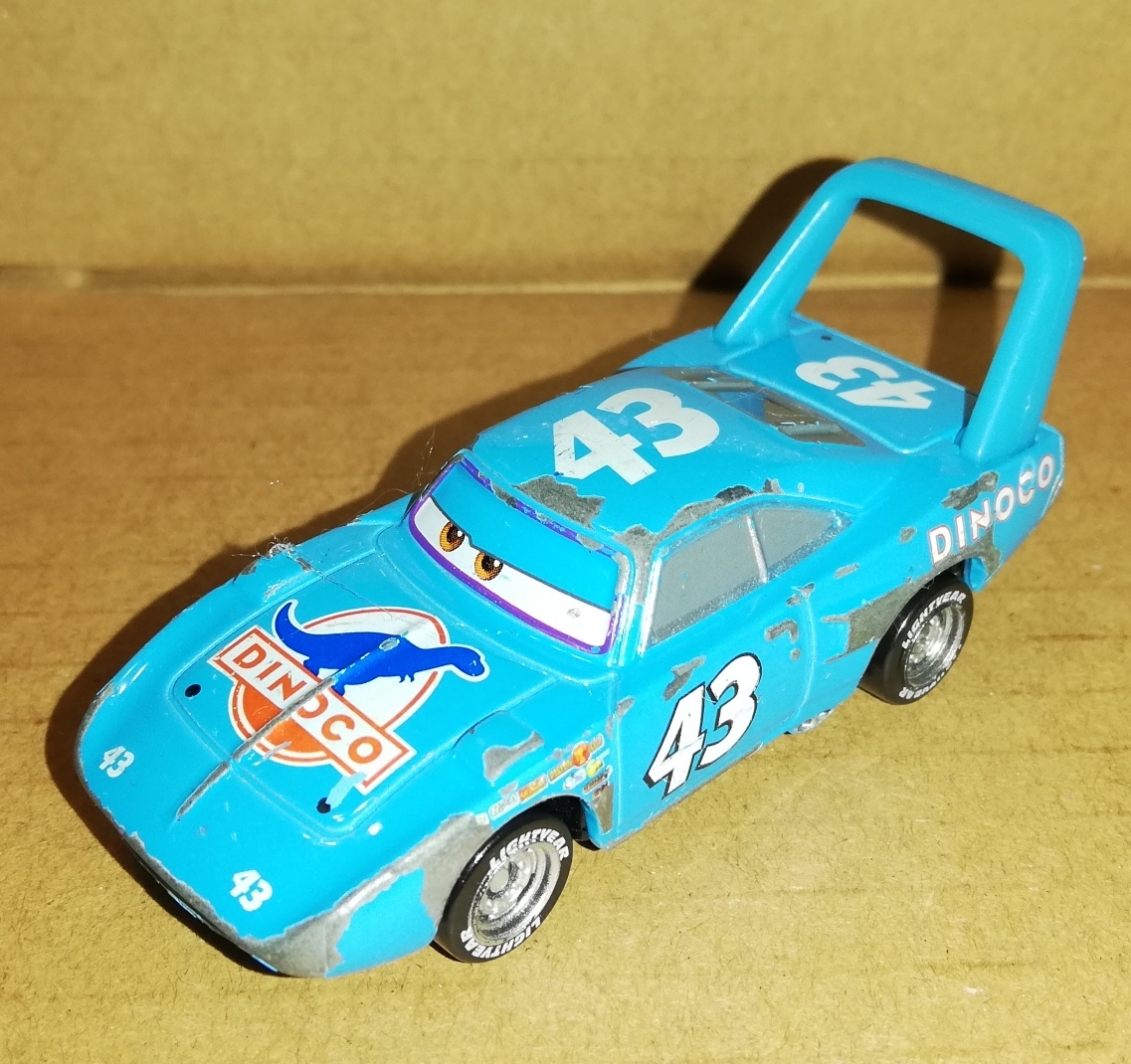 トミカ カーズ キング スタンダードタイプ タカラトミー ミニカー ディズニーピクサー カーズ 売買されたオークション情報 Yahooの商品情報をアーカイブ公開 オークファン Aucfan Com