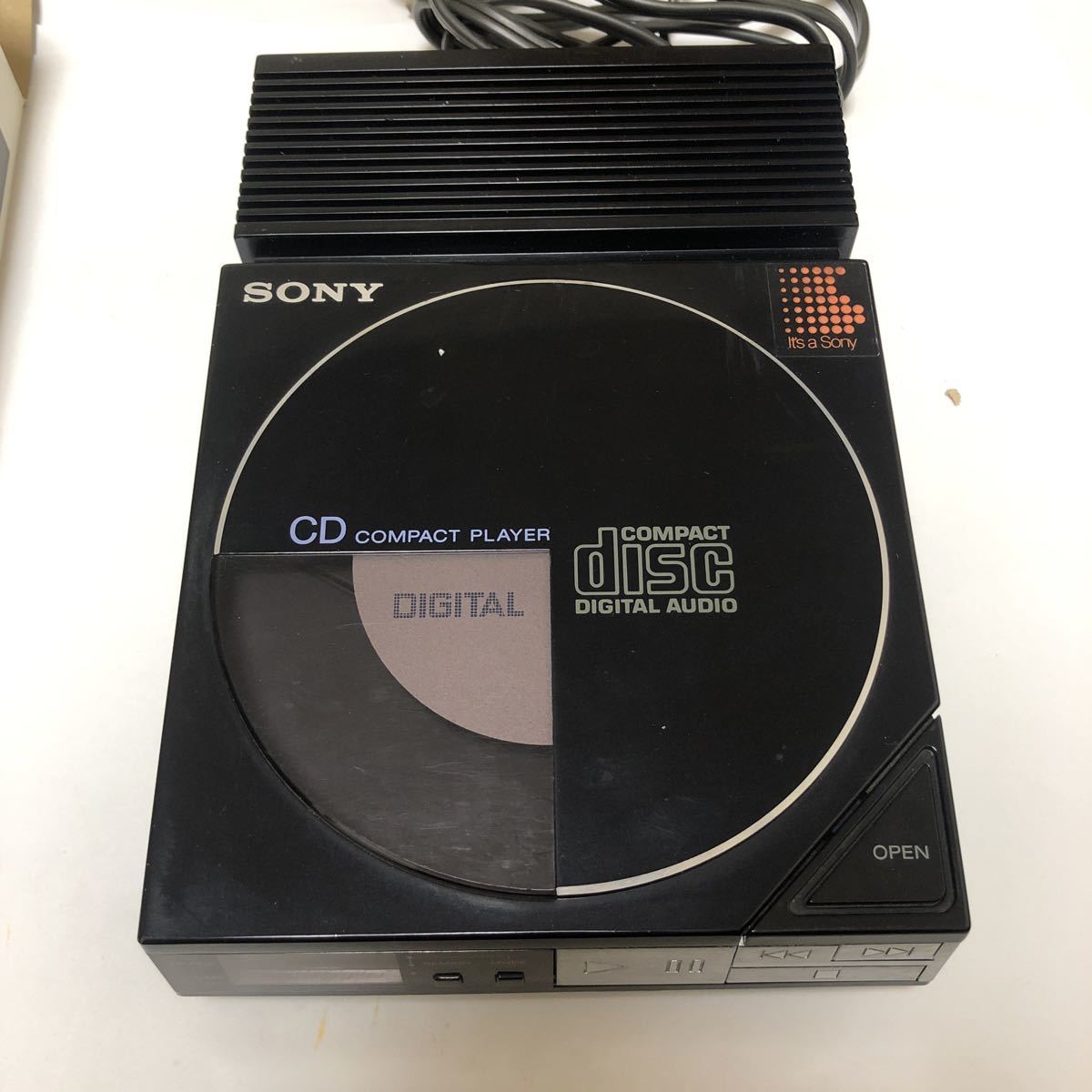 D-50 AC-D50 SONY ソニー COMPACT Discman Player - | CD Sony 1984年11月