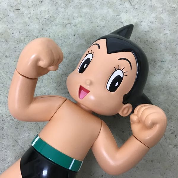 手塚治虫作品フィギュアシリーズ TOKYO 手塚治虫 鉄腕アトム 完成品 TOYS(東京トイズ) [FIG]手塚治虫作品フィギュアシリーズ 生誕90周年記念Ver. 三つ目がとおる 鉄腕 : TOYS トウキョウトイズ Tokyo 写楽保介(しゃらくほうすけ) 合金\u0026PVC製