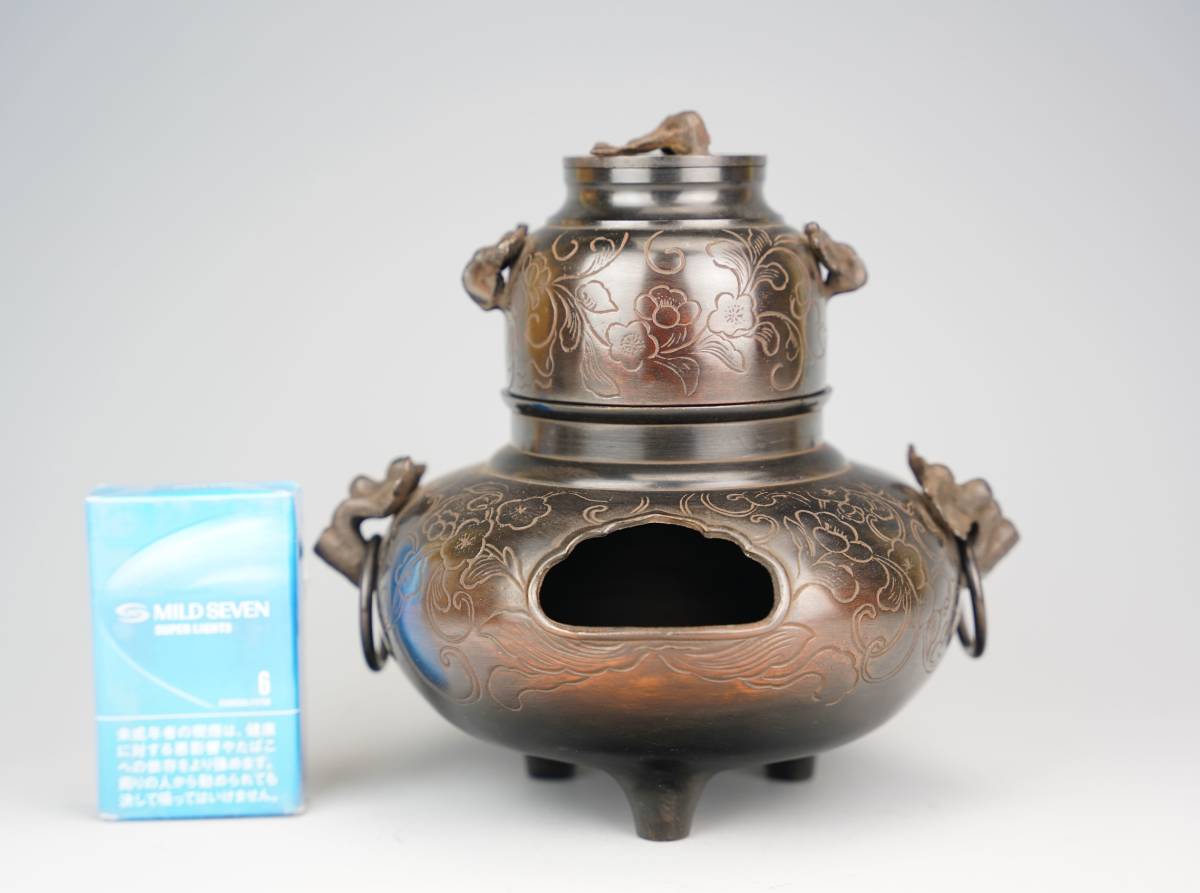 鳳】古銅製 彫金唐草文 風炉釜形 小香炉 検：鉄瓶 銀瓶 香道具 茶道具 