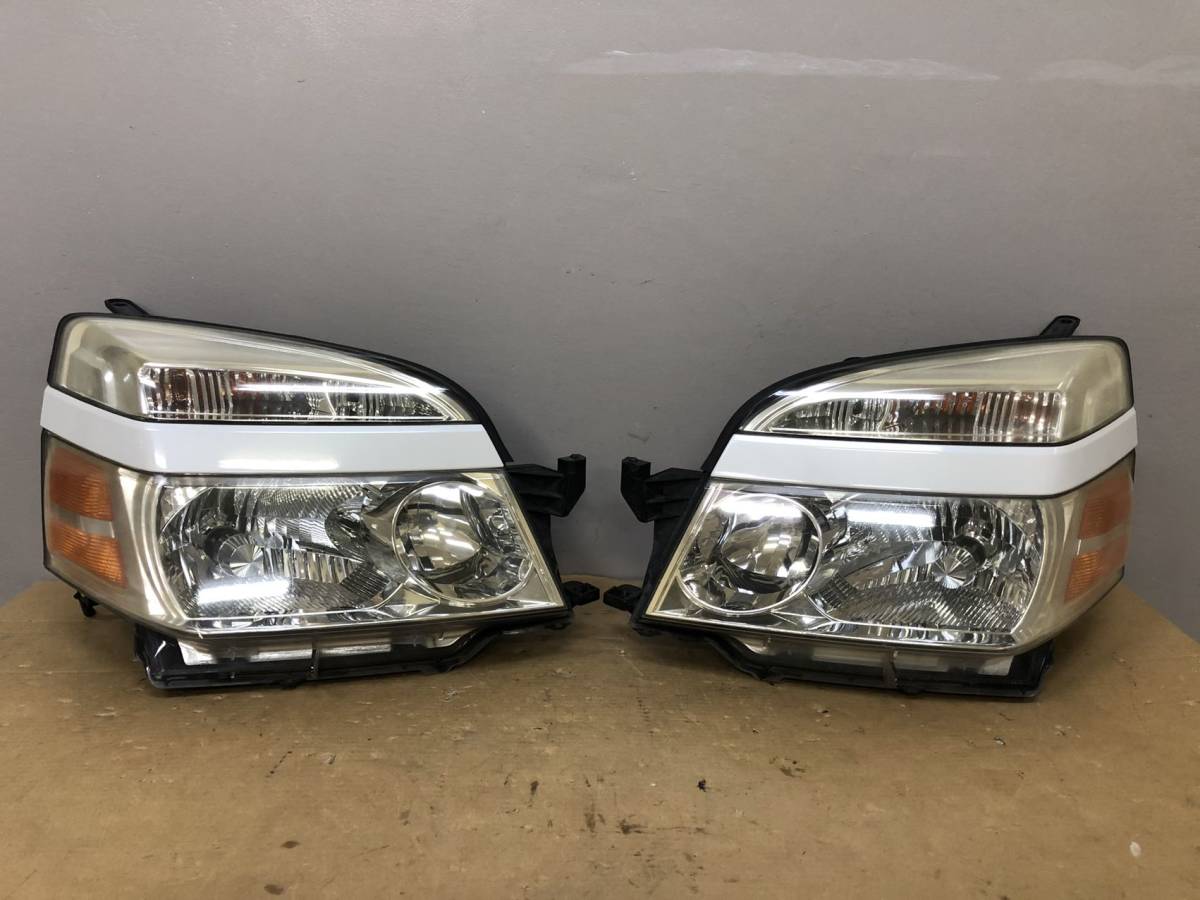 【安い，最新作】 点灯OK 管B051 H18年 AZR60G ヴォクシー 後期 純正 HID ヘッドライト左右 KOITO 28-183 カラー：042 AZR65G(ヘッドライト)｜売買されたオークション情報、yahooの商品情報をアーカイブ公開 - オークファン トヨタ用