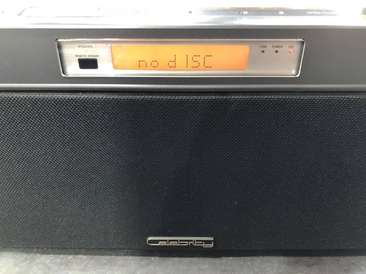 ソニー　セレブリティD-3000 CD/ラジオ ○ SONY Celebrity D-3000 ソニー セレブリティ CDラジオ FM/AMラジオ