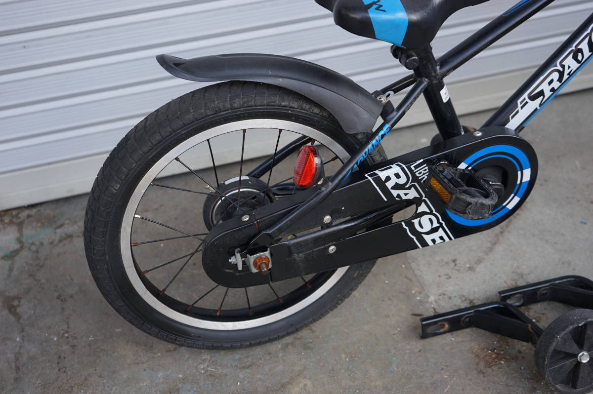 □トイザらス□16インチ□子供用自転車□16インチ□ADVANCE□AVIGO